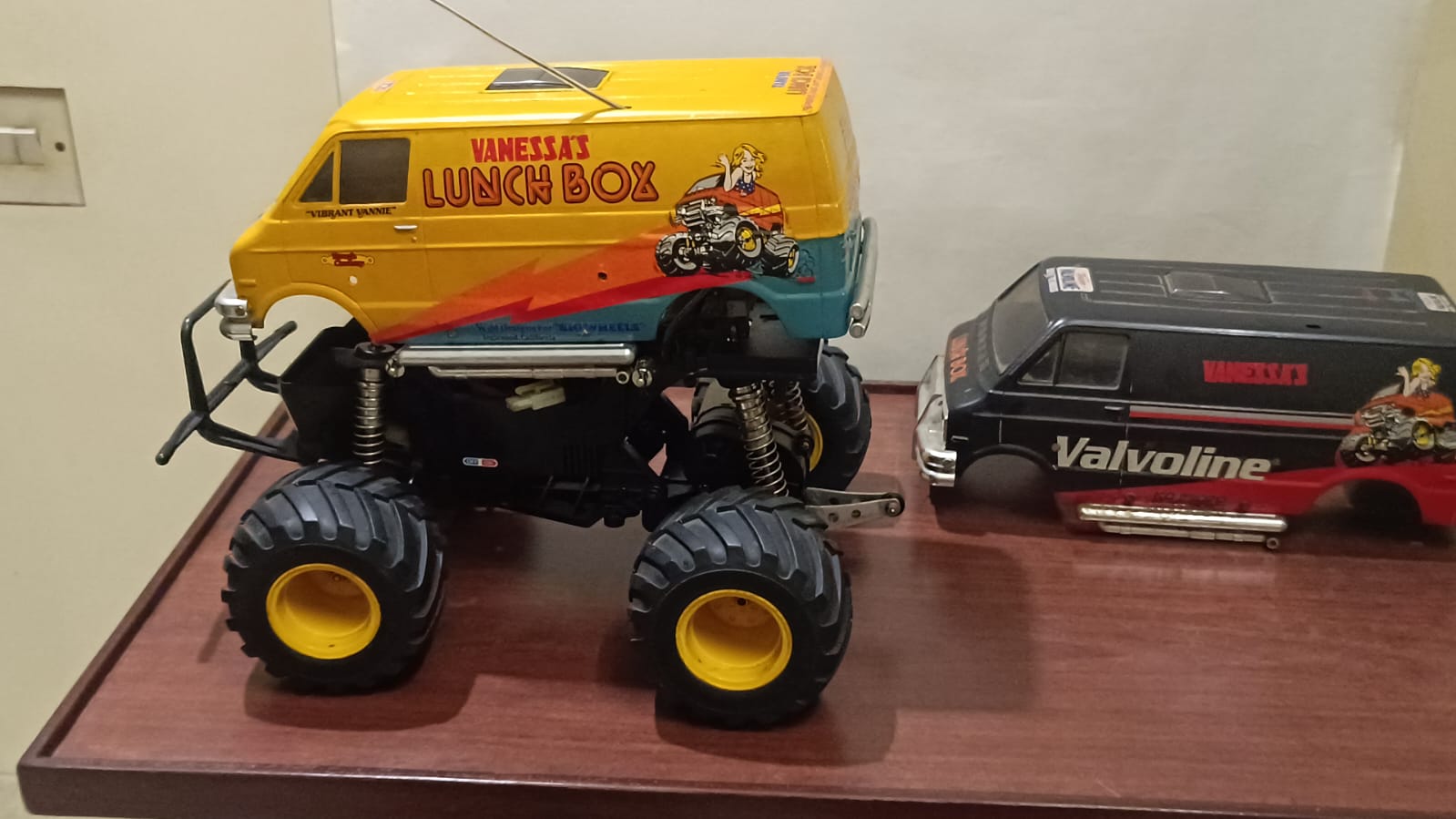 tamiya_venessa_lunchbox_in_delhi_india